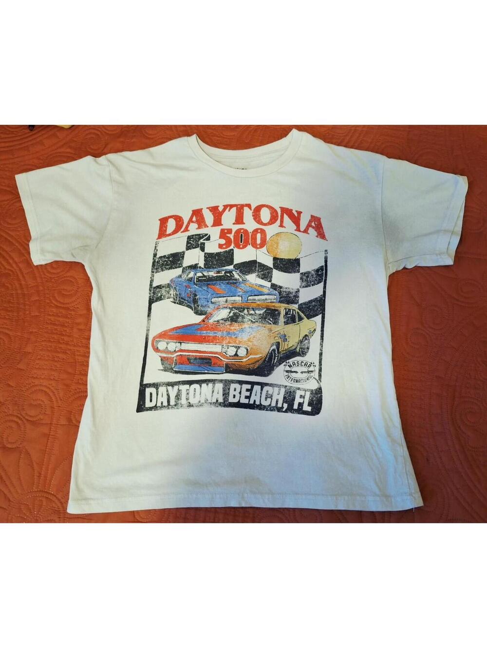 NASCAR Daytona 500 T-Shirt Mens XL White Racing Graphic Daytona Beach FL Retro
